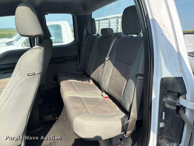 image for item DV8554 2015 Ford F150 Ext. Cab pickup truck