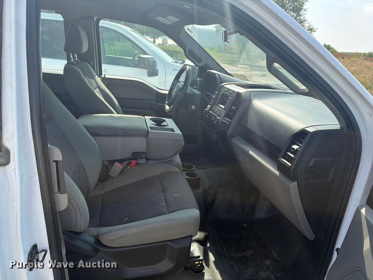 image for item DV8554 2015 Ford F150 Ext. Cab pickup truck