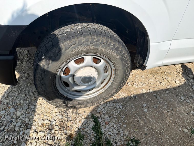 image for item DV8554 2015 Ford F150 Ext. Cab pickup truck