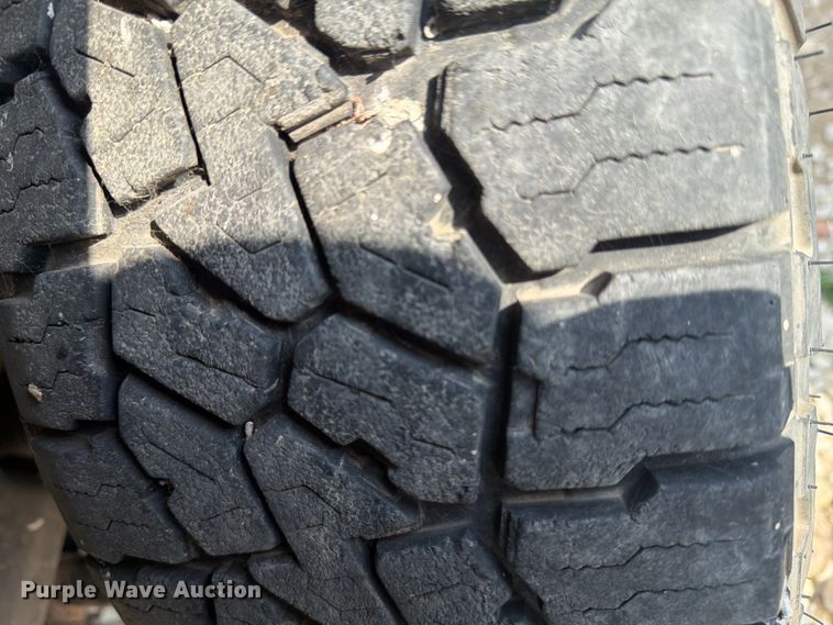 image for item DV8554 2015 Ford F150 Ext. Cab pickup truck