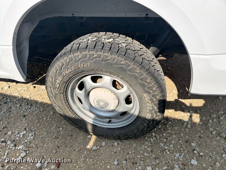 image for item DV8554 2015 Ford F150 Ext. Cab pickup truck