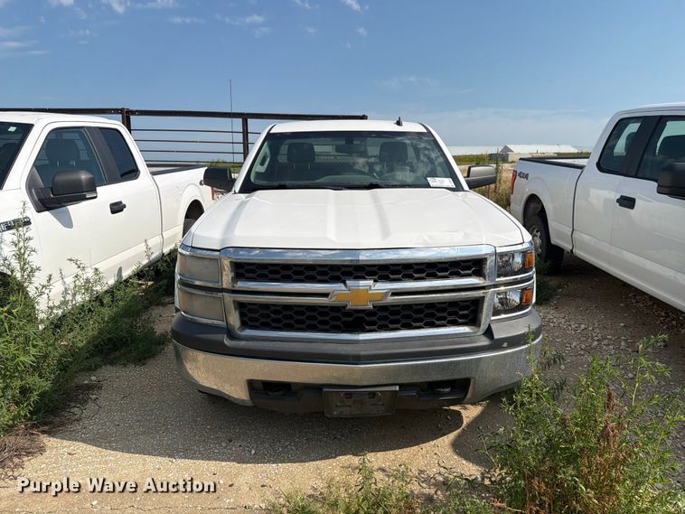 image for item DV8555 2014 Chevrolet Silverado pickup truck