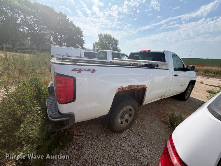 image for item DV8555 2014 Chevrolet Silverado pickup truck