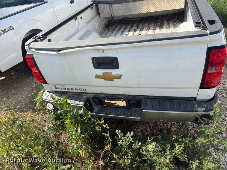 image for item DV8555 2014 Chevrolet Silverado pickup truck