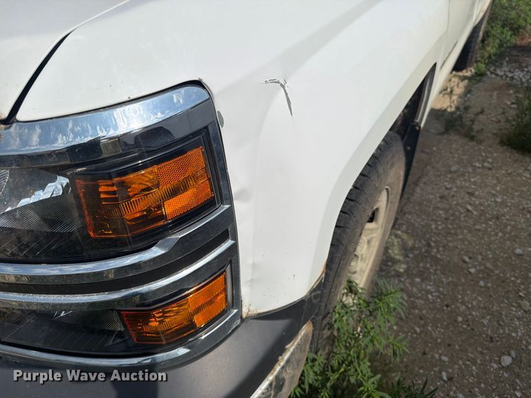 image for item DV8555 2014 Chevrolet Silverado pickup truck