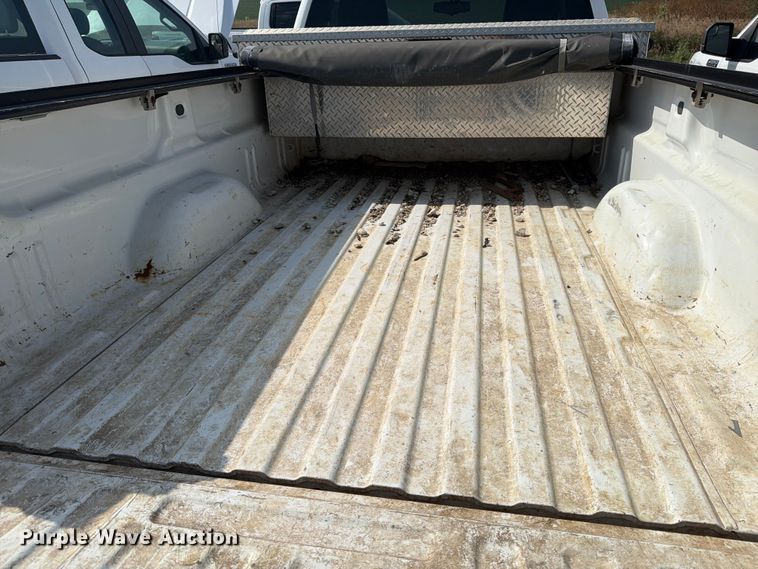 image for item DV8555 2014 Chevrolet Silverado pickup truck