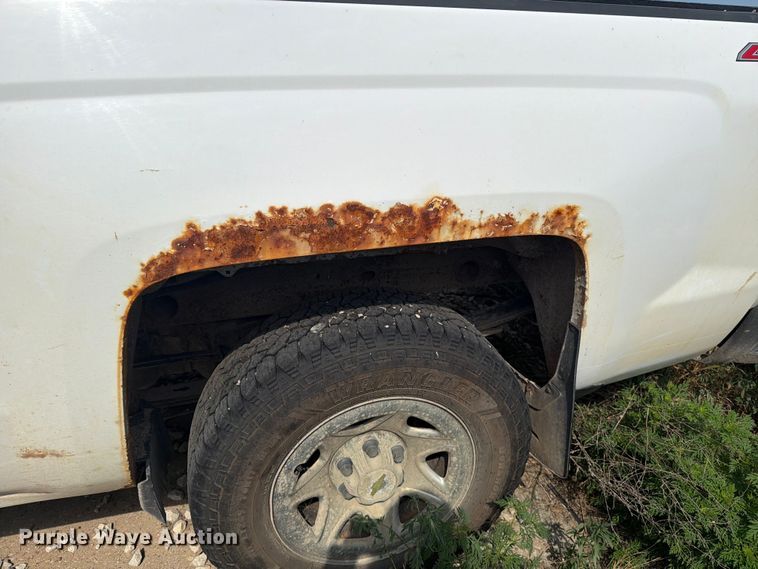 image for item DV8555 2014 Chevrolet Silverado pickup truck