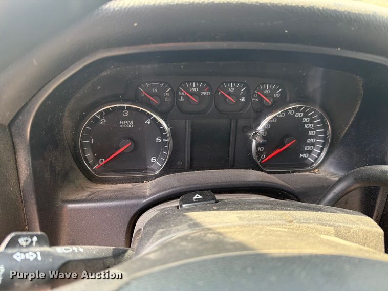 image for item DV8555 2014 Chevrolet Silverado pickup truck
