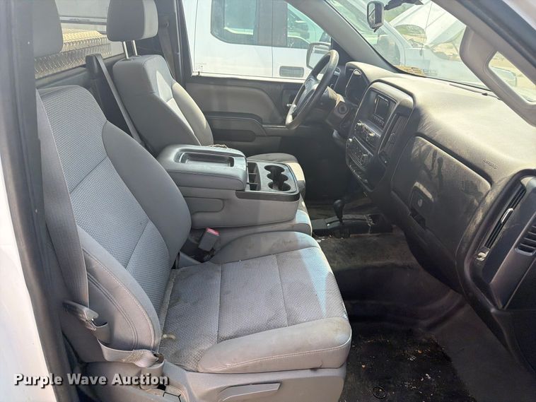 image for item DV8555 2014 Chevrolet Silverado pickup truck