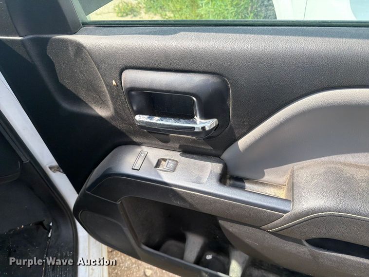 image for item DV8555 2014 Chevrolet Silverado pickup truck