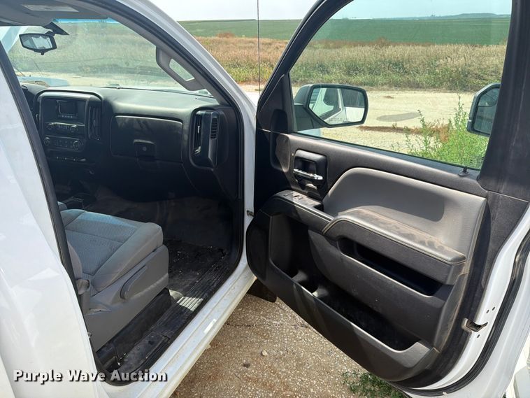 image for item DV8555 2014 Chevrolet Silverado pickup truck