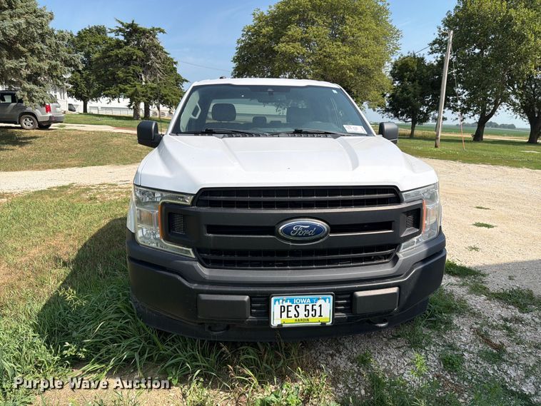image for item DV8556 2019 Ford F150 Ext. Cab pickup truck