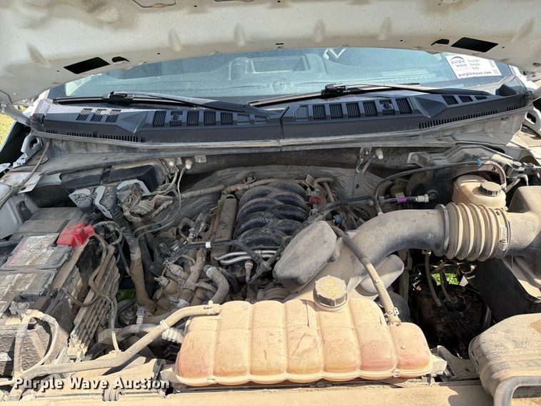 image for item DV8556 2019 Ford F150 Ext. Cab pickup truck