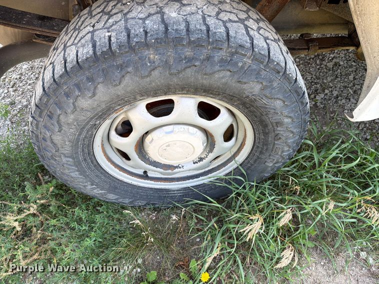 image for item DV8556 2019 Ford F150 Ext. Cab pickup truck