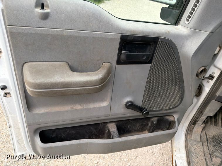 image for item DV8562 2008 Ford F150 pickup truck