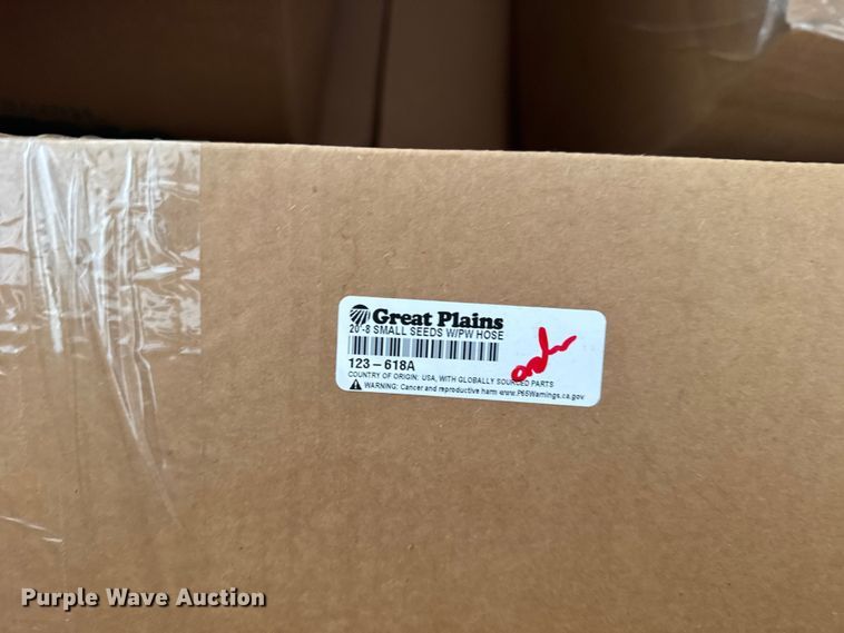 image for item DY3090 Great Plains 20-8 small seeder box 