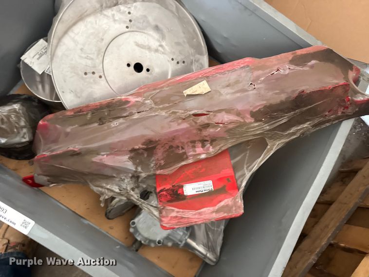 image for item DY3093 Crate of grain drill parts