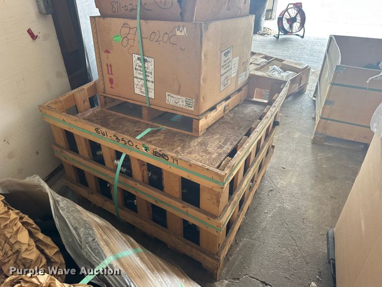 image for item DY3094 (6) crates of hydraulic hoses