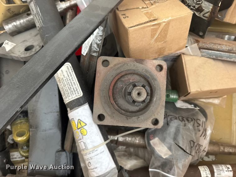 image for item DY3096 Crate of parts