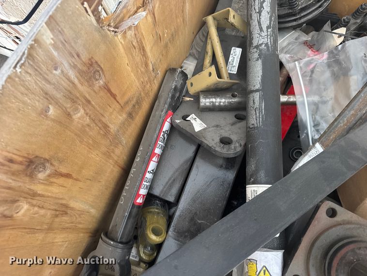 image for item DY3096 Crate of parts