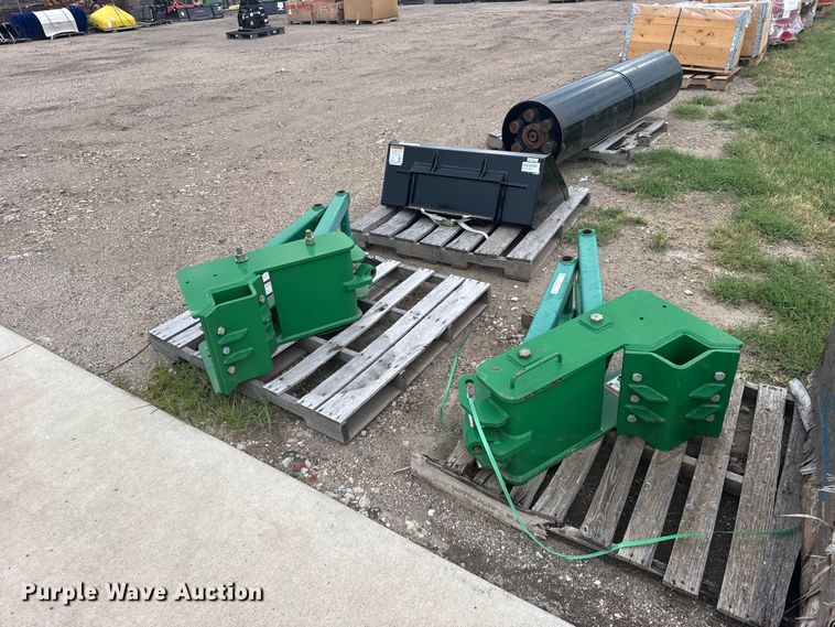 Great Plains 4" x 6" tool bar attachment