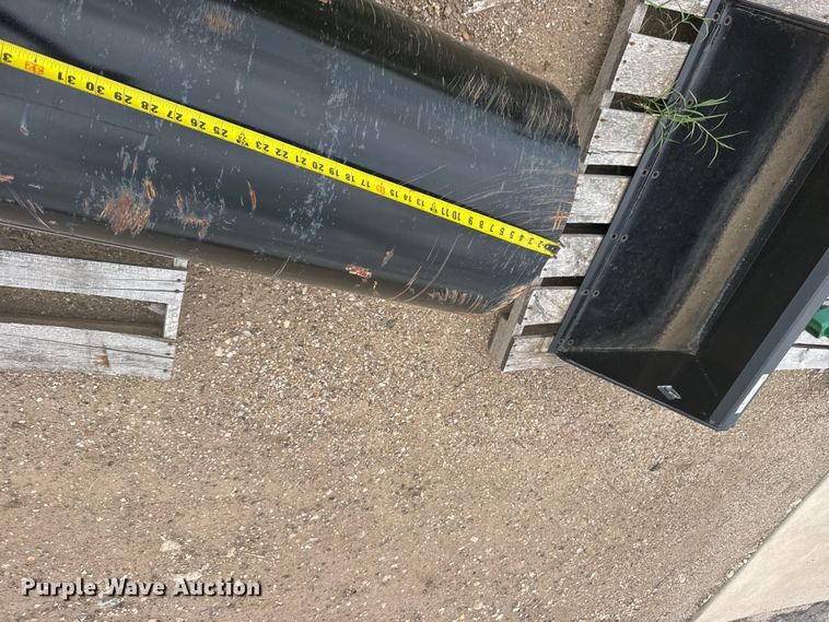 image for item DY3102 John Deere VR84 skid steer roller