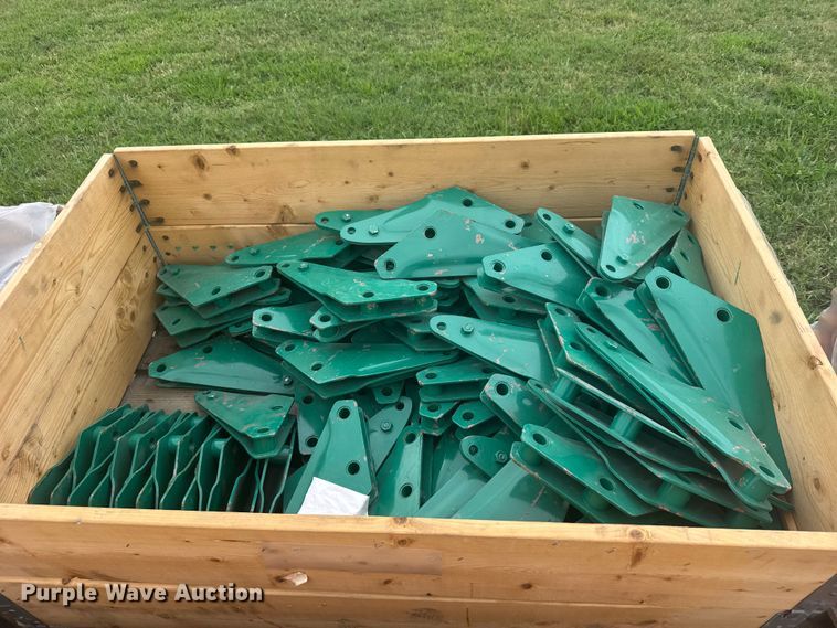 image for item DY3103 Approximately 160 A152266104 Kverneland plow auto resets