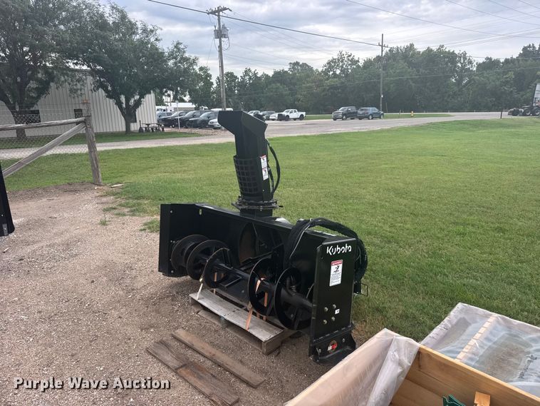 Kubota SBL2574 skid steer snow blower