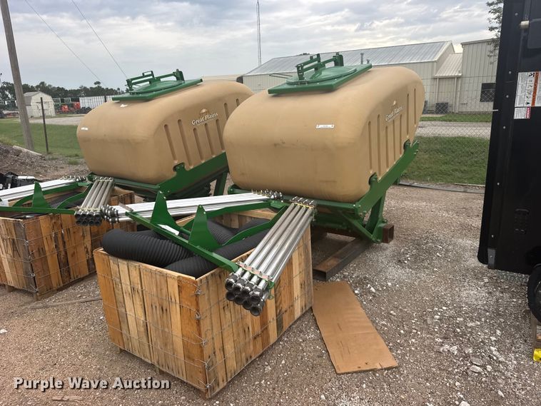 Great Plains seed hopper