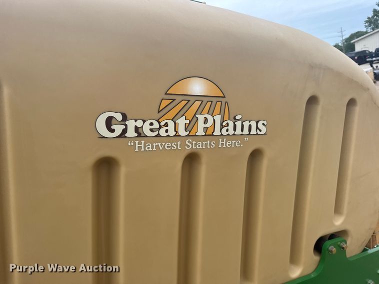 image for item DY3106 Great Plains seed hopper