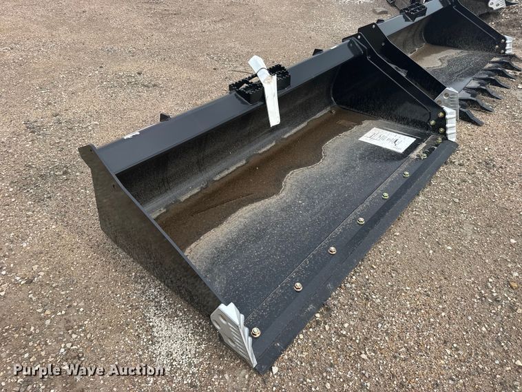 image for item DY3107 Land Pride skid steer bucket