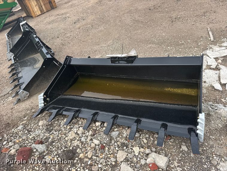 image for item DY3109 Land Pride skid steer bucket