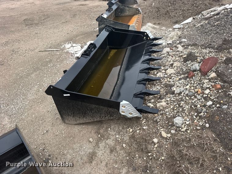 image for item DY3109 Land Pride skid steer bucket