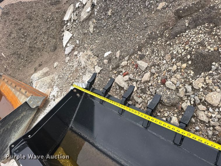 image for item DY3109 Land Pride skid steer bucket