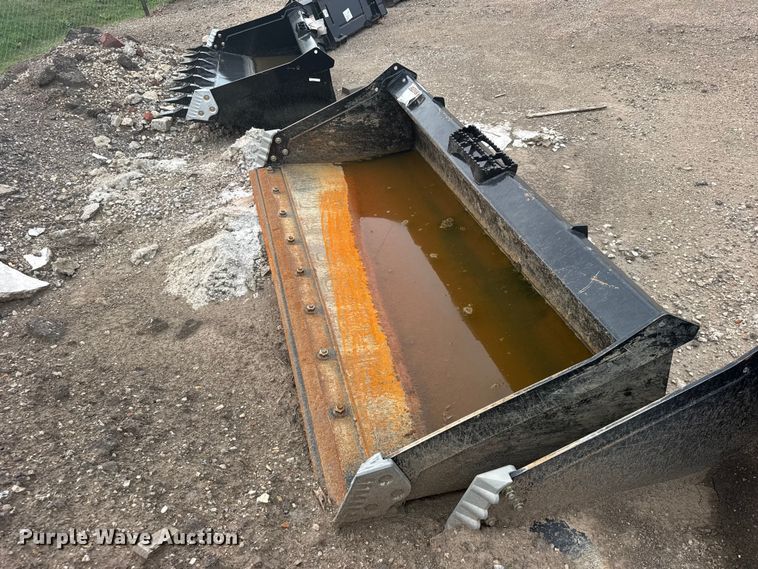 image for item DY3110 Land Pride skid steer bucket