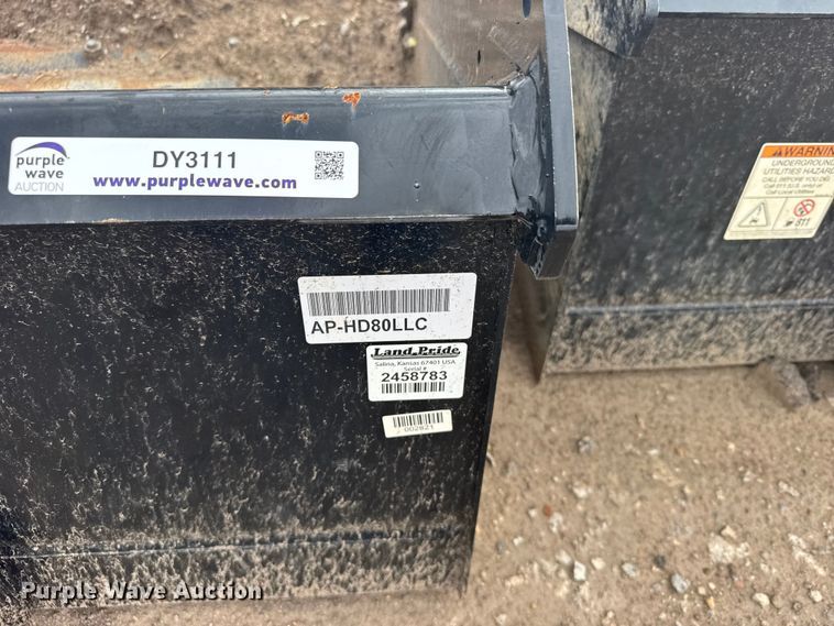 image for item DY3111 Land Pride AP-HD80LLC Skid steer bucket