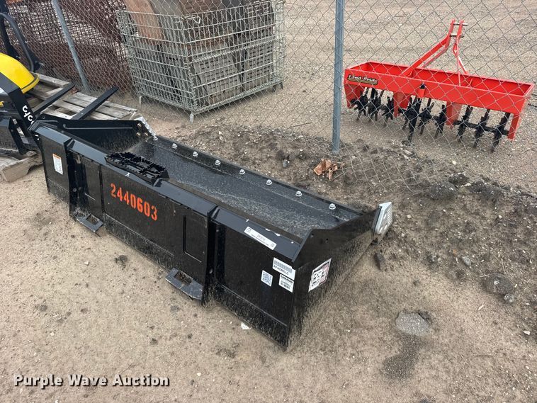 Land Pride AP-HD80LLC Skid steer bucket