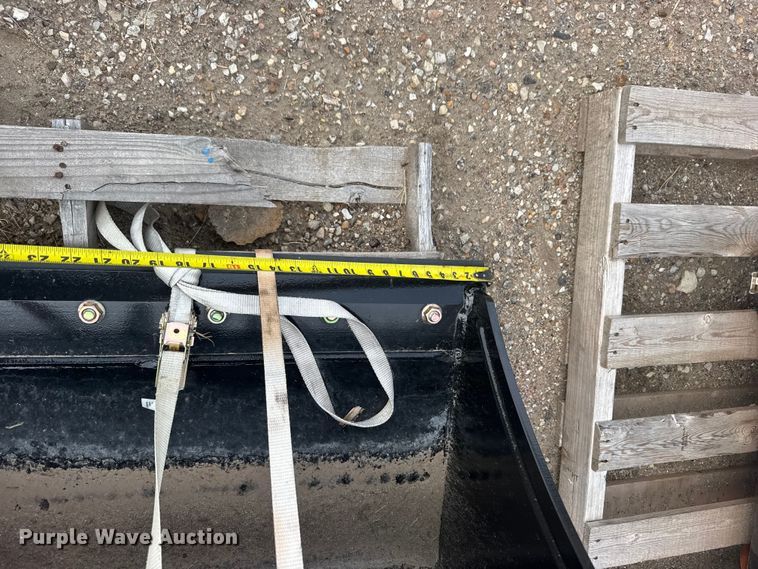 image for item DY3116 Land Pride K7877B Mini excavator bucket