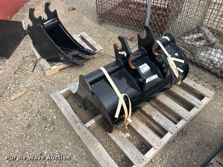image for item DY3117 Mini excavator bucket