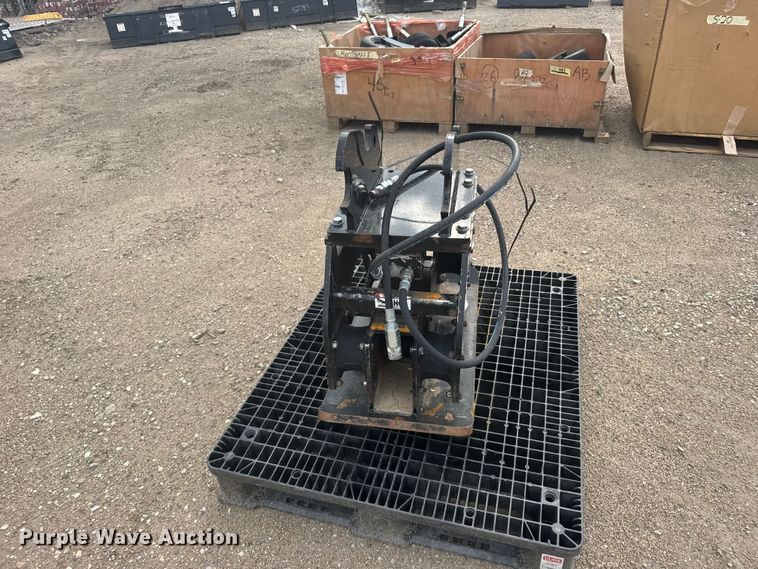 image for item DY3120 Kubota PC700 plate compactor