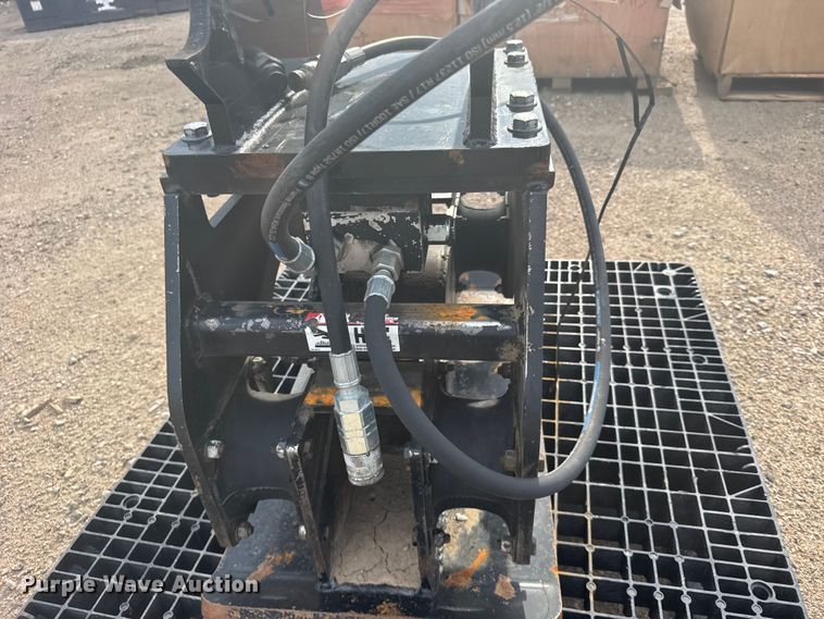 image for item DY3120 Kubota PC700 plate compactor