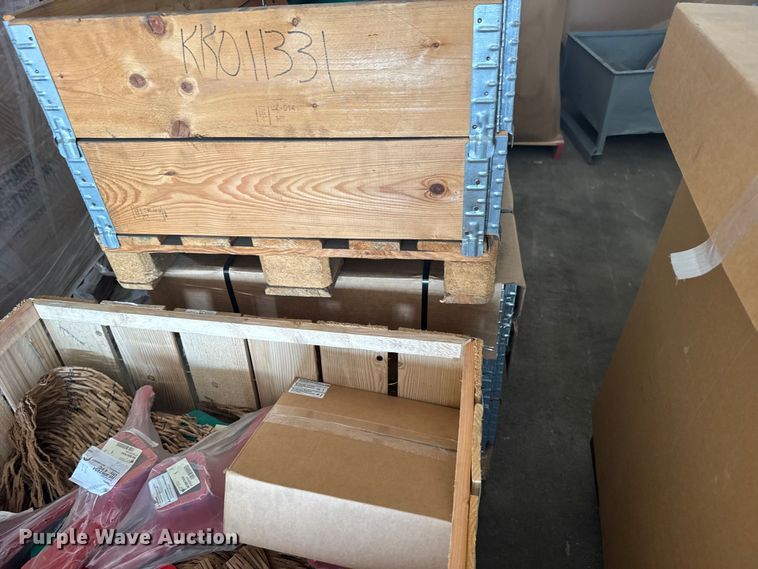 image for item DY3122 (5) crates of parts