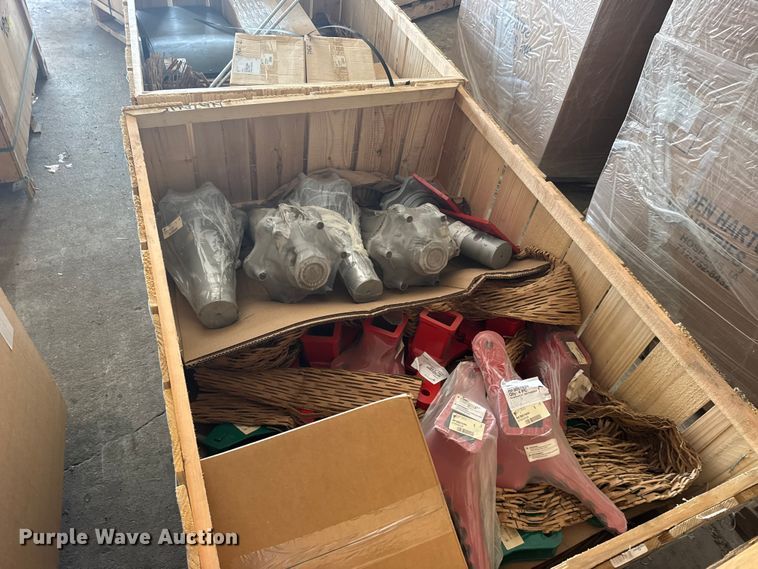 image for item DY3122 (5) crates of parts