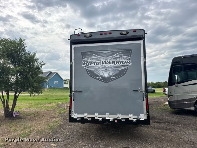 image for item DY3123 2015 Heartland Road Warrior 4020 toy hauler camper