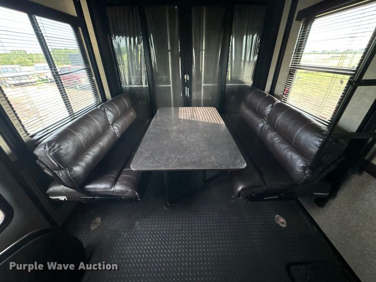 image for item DY3123 2015 Heartland Road Warrior 4020 toy hauler camper