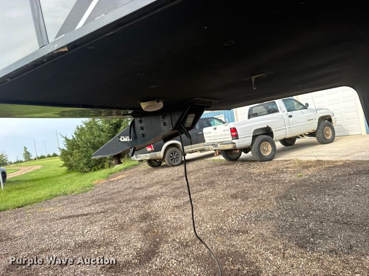 image for item DY3123 2015 Heartland Road Warrior 4020 toy hauler camper