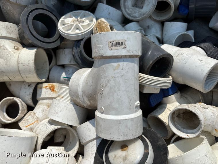 image for item DZ4488 PVC fittings and valves