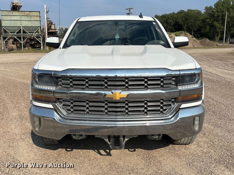 image for item DZ4489 2016 Chevrolet Silverado 1500 Ext. Cab pickup truck
