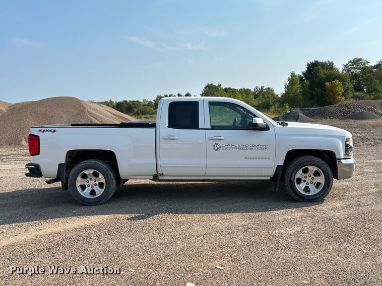 image for item DZ4489 2016 Chevrolet Silverado 1500 Ext. Cab pickup truck