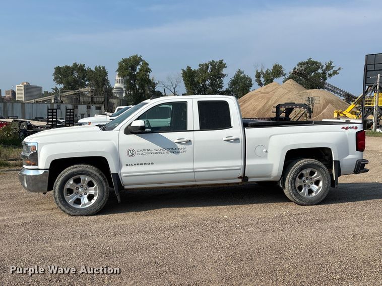 image for item DZ4489 2016 Chevrolet Silverado 1500 Ext. Cab pickup truck